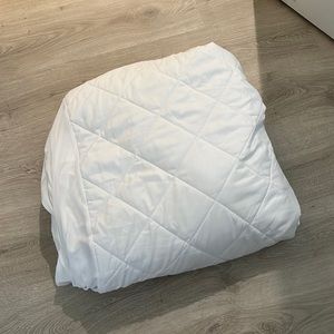 Serra King Size mattress cover